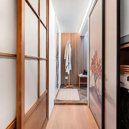 Japanese-inspired Hideaway In Calm, Cozy, And One Of A Kind Lejlighed