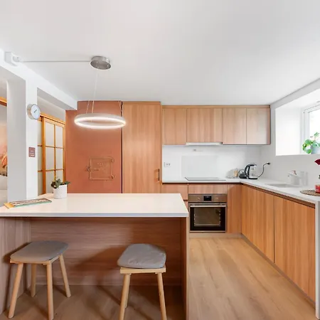 Apartment Japanese-inspired Hideaway In Calm, Cozy, And One Of A Kind